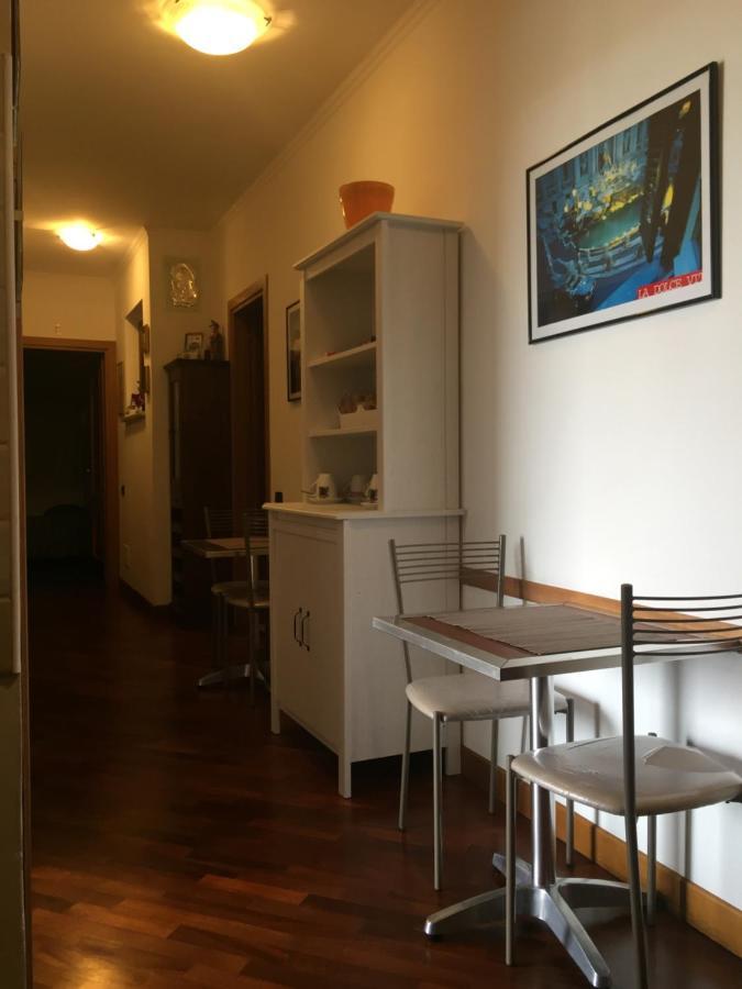 Bed and Breakfast Bb Nuova Fiera Di Roma Фьюмичино Экстерьер фото